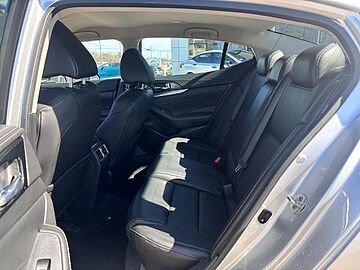 Nissan Maxima  Brilliant Silver Metallic