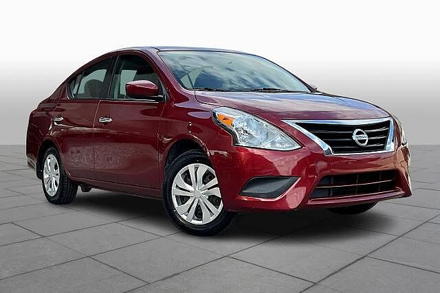 Nissan Versa