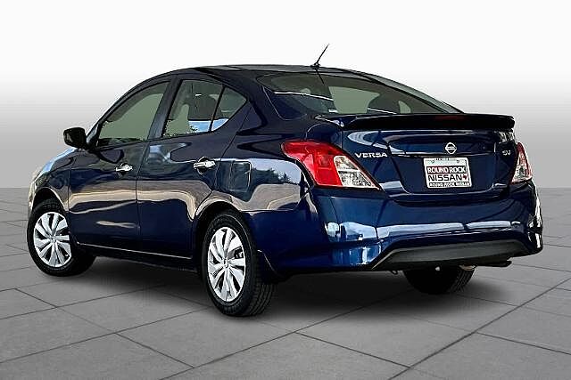 Nissan Versa