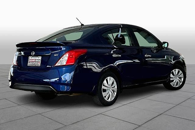 Nissan Versa