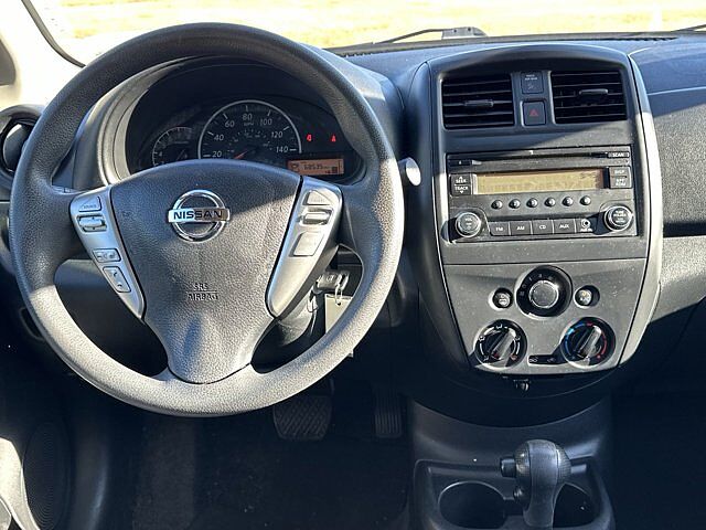 Nissan Versa