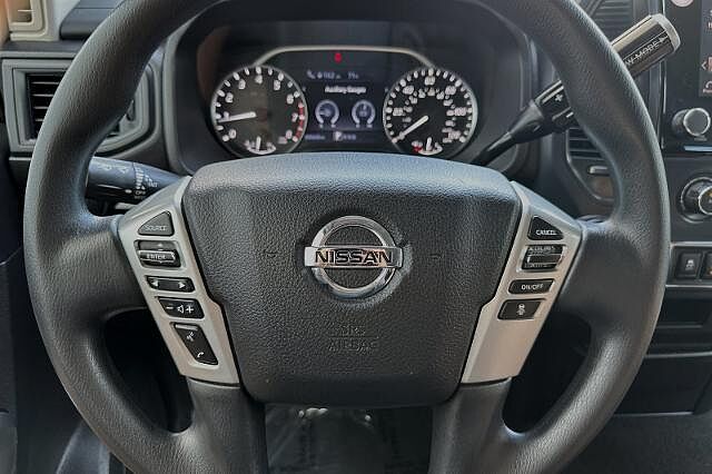 Nissan Titan