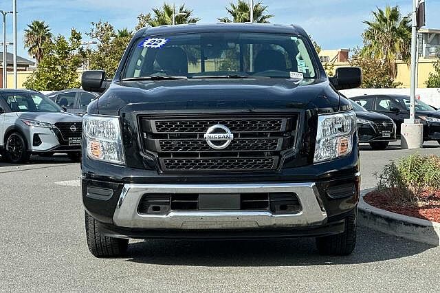 Nissan Titan