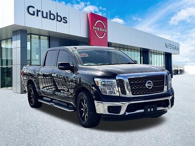 Nissan Titan