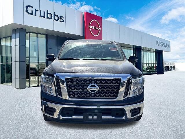 Nissan Titan