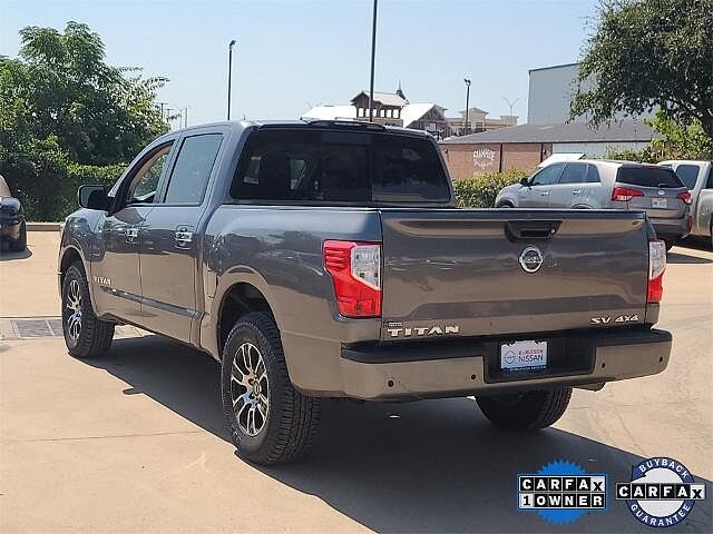 Nissan Titan