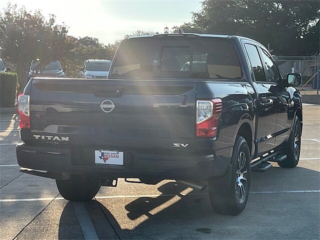 Nissan Titan