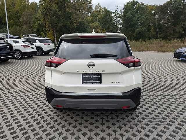 Nissan Rogue