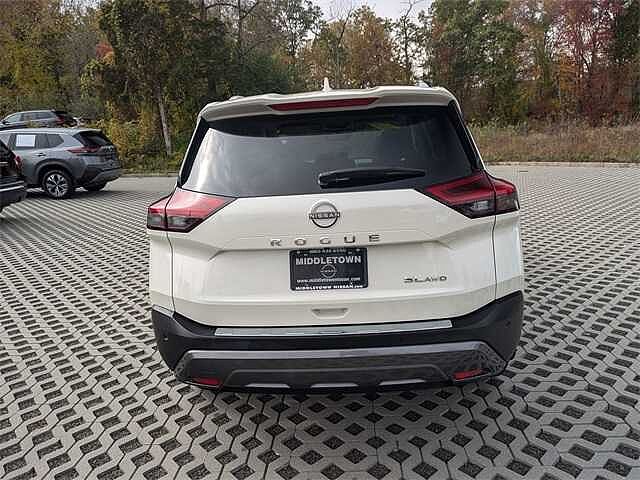 Nissan Rogue