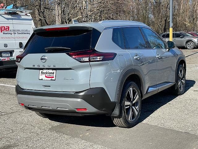 Nissan Rogue