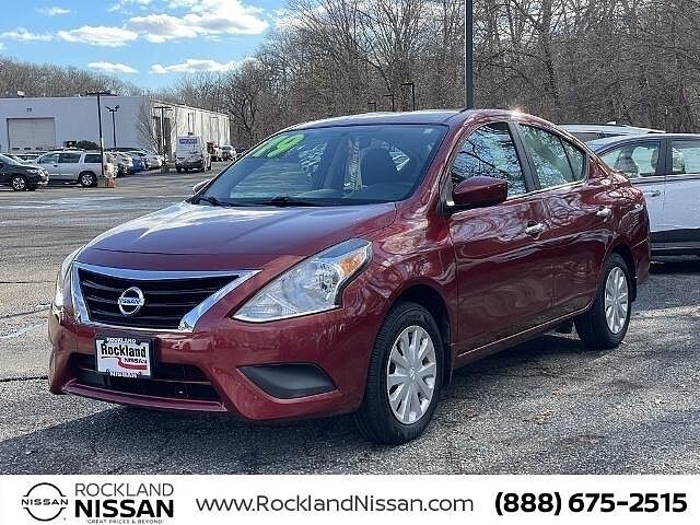 Nissan Versa