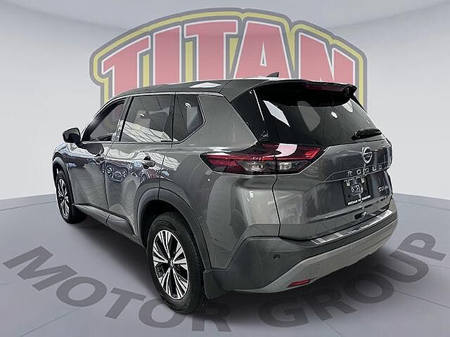 Nissan Rogue