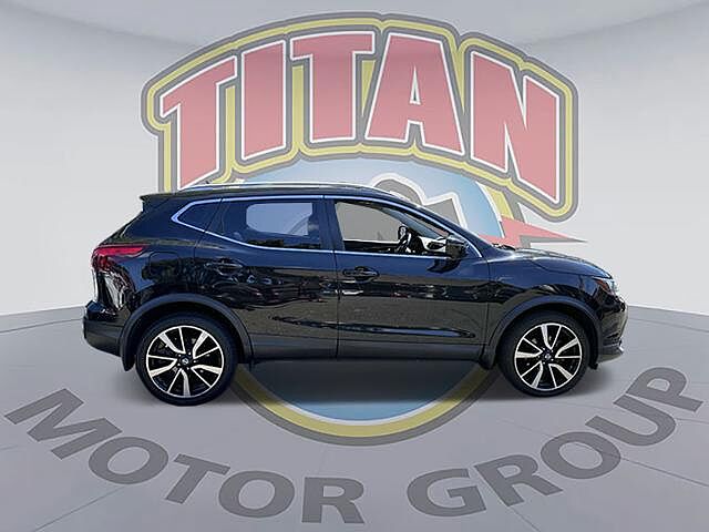 Nissan Rogue Sport