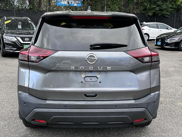 Nissan Rogue