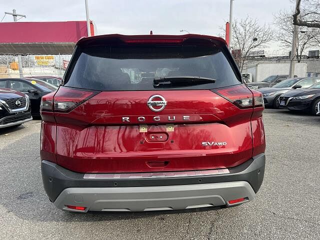 Nissan Rogue