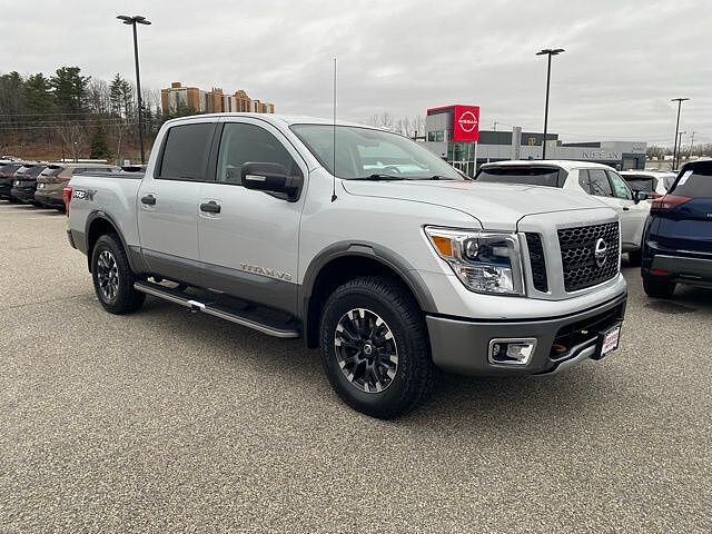 Nissan Titan