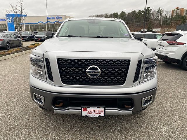 Nissan Titan