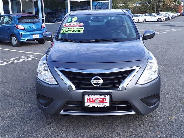 Nissan Versa