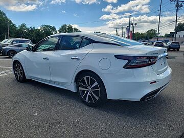 Nissan Maxima  Pearl White Tri-Coat