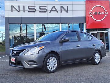 Nissan Versa  Gun Metallic