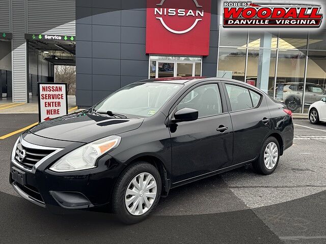 Nissan Versa