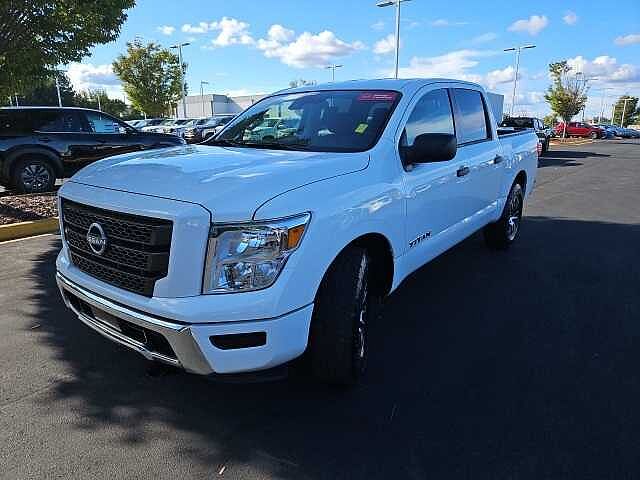 Nissan Titan