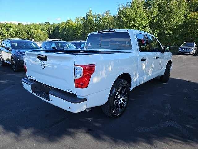 Nissan Titan