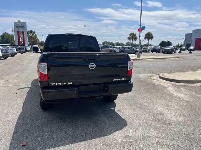 Nissan Titan