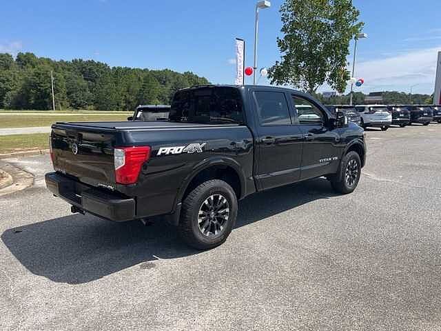 Nissan Titan