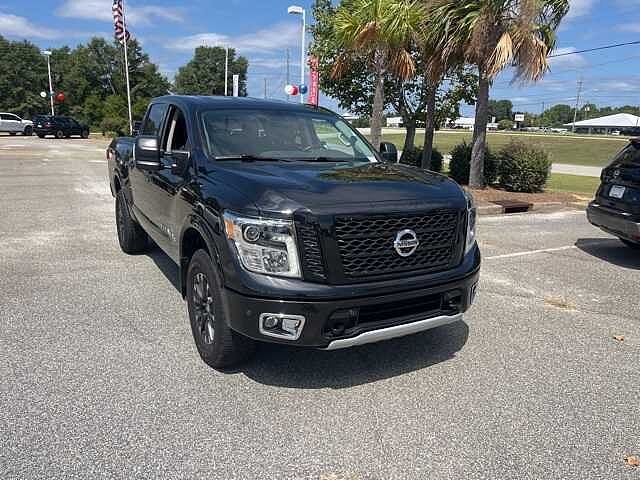 Nissan Titan