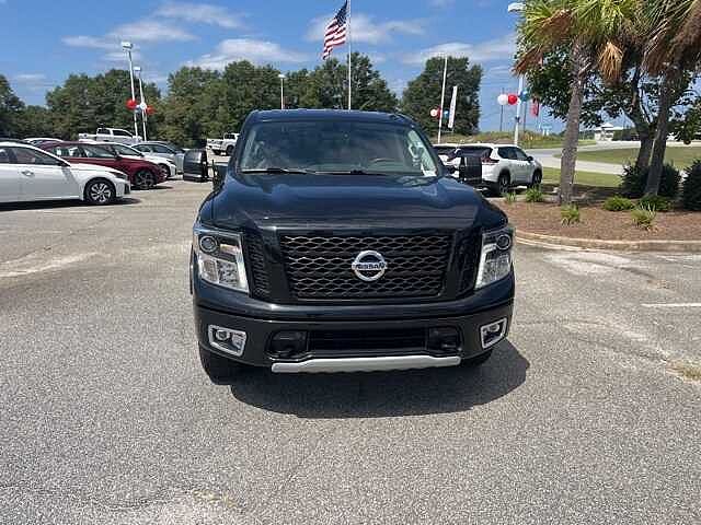 Nissan Titan