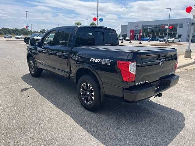 Nissan Titan