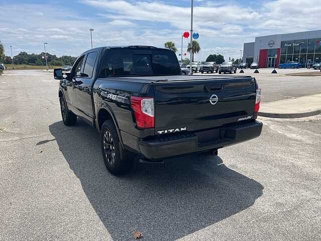 Nissan Titan