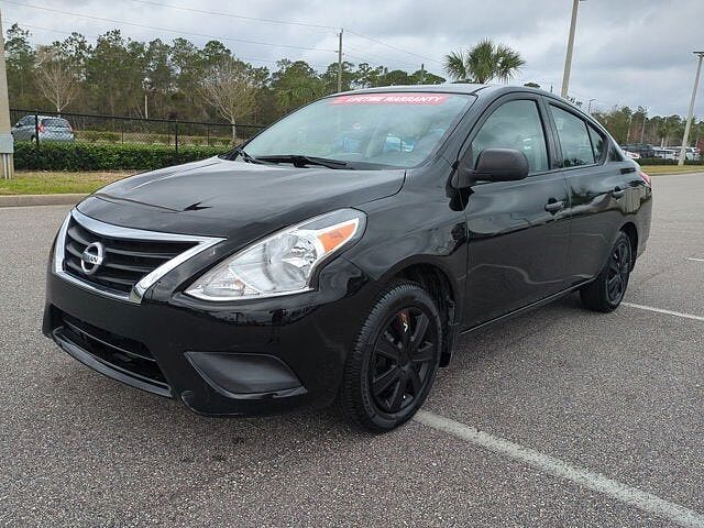 Nissan Versa