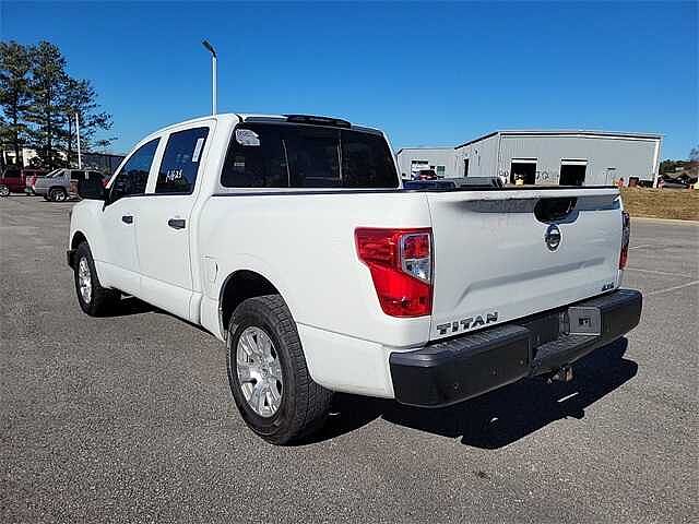 Nissan Titan