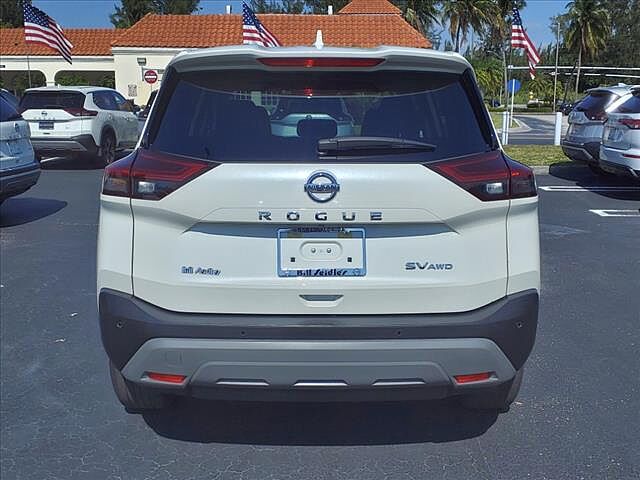 Nissan Rogue