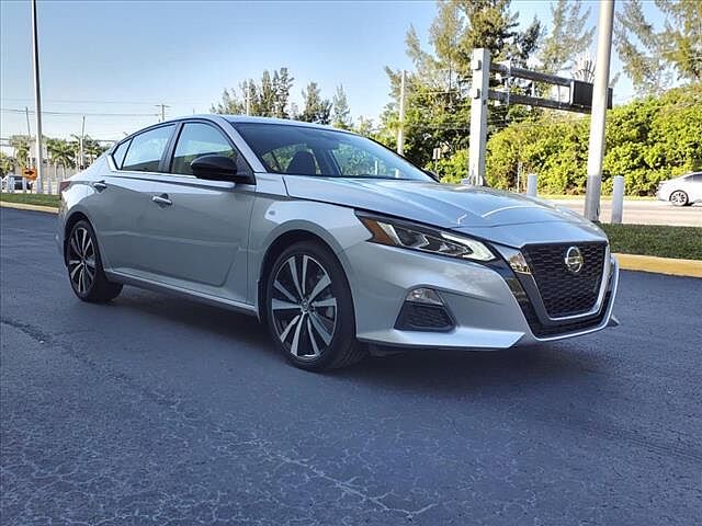 Nissan Altima