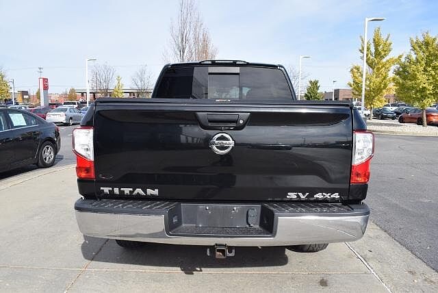 Nissan Titan