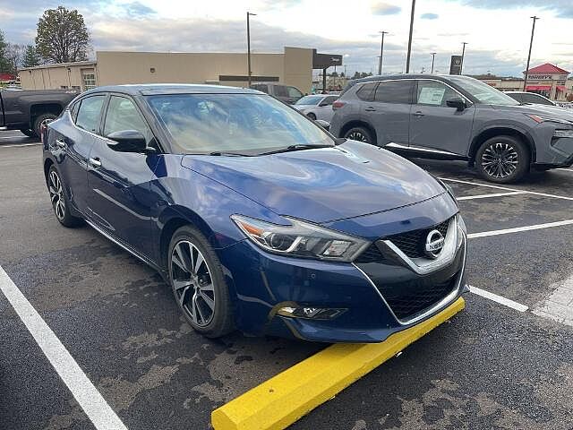 Nissan Maxima