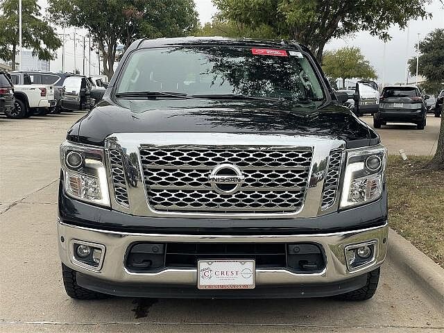 Nissan Titan