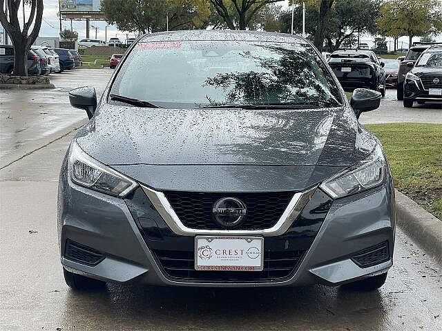 Nissan Versa