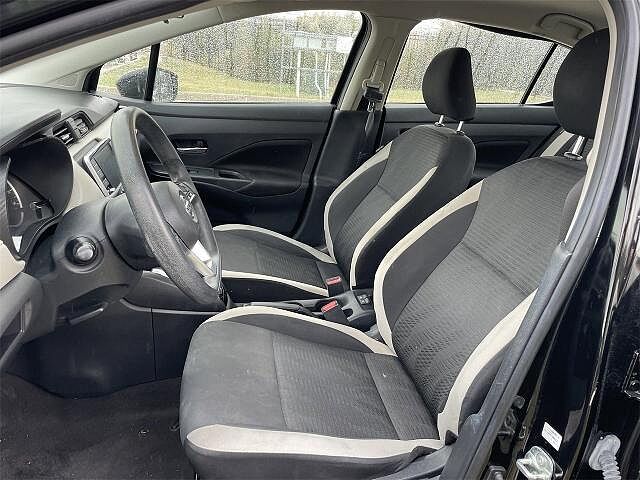 Nissan Versa