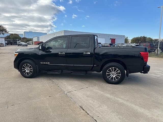 Nissan Titan