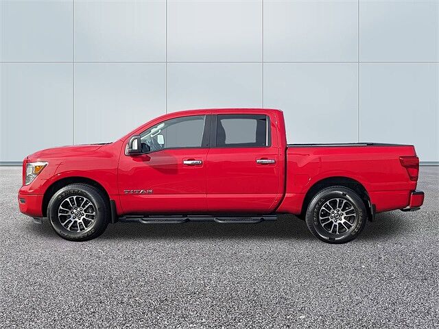 Nissan Titan