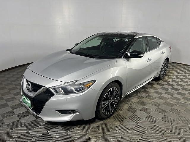 Nissan Maxima