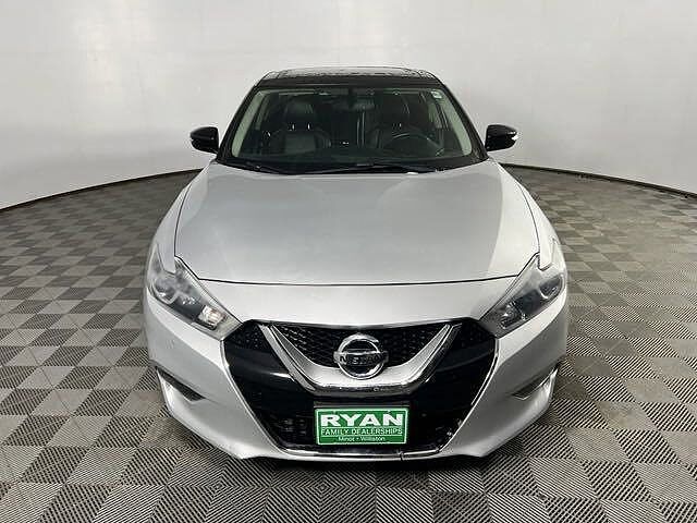 Nissan Maxima