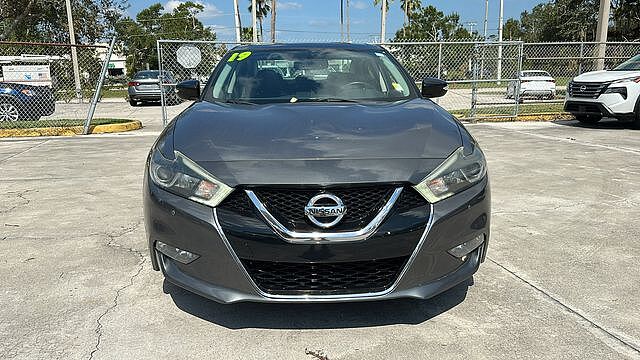 Nissan Maxima