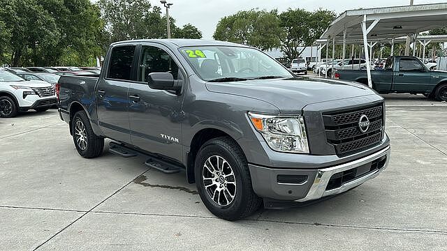 Nissan Titan