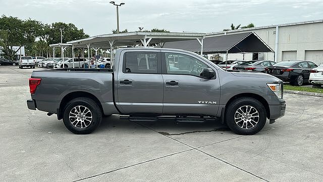 Nissan Titan