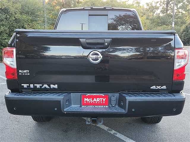 Nissan Titan